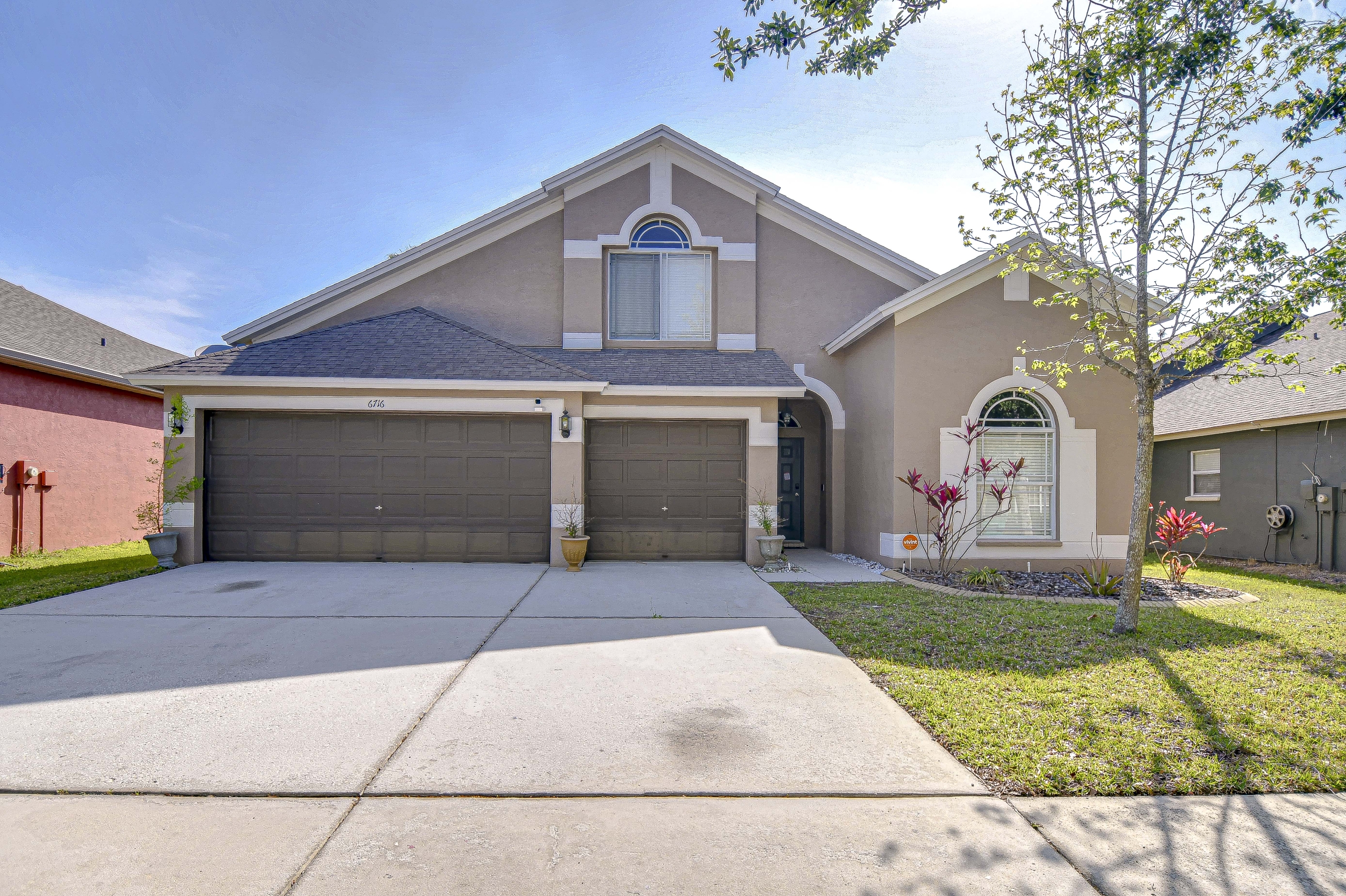 6716 Bluff Meadow Court